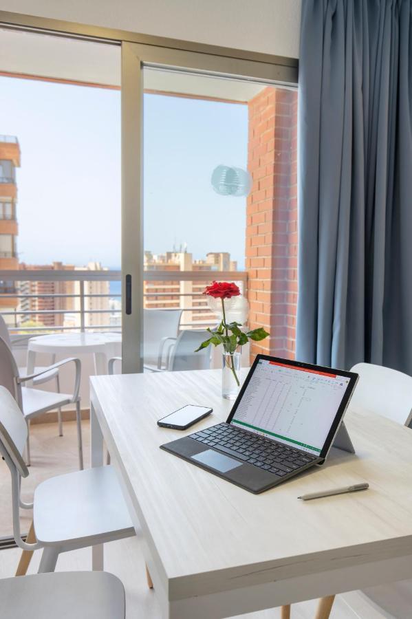 Aparthotel Bcl Levante Lux Benidorm Eksteriør billede